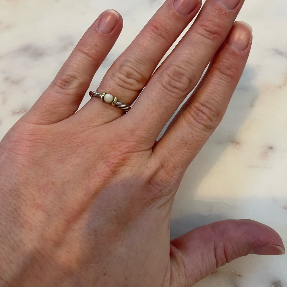 David Yurman Cable Classics Ring with 14k Yellow Gold and Pearl - Size 5